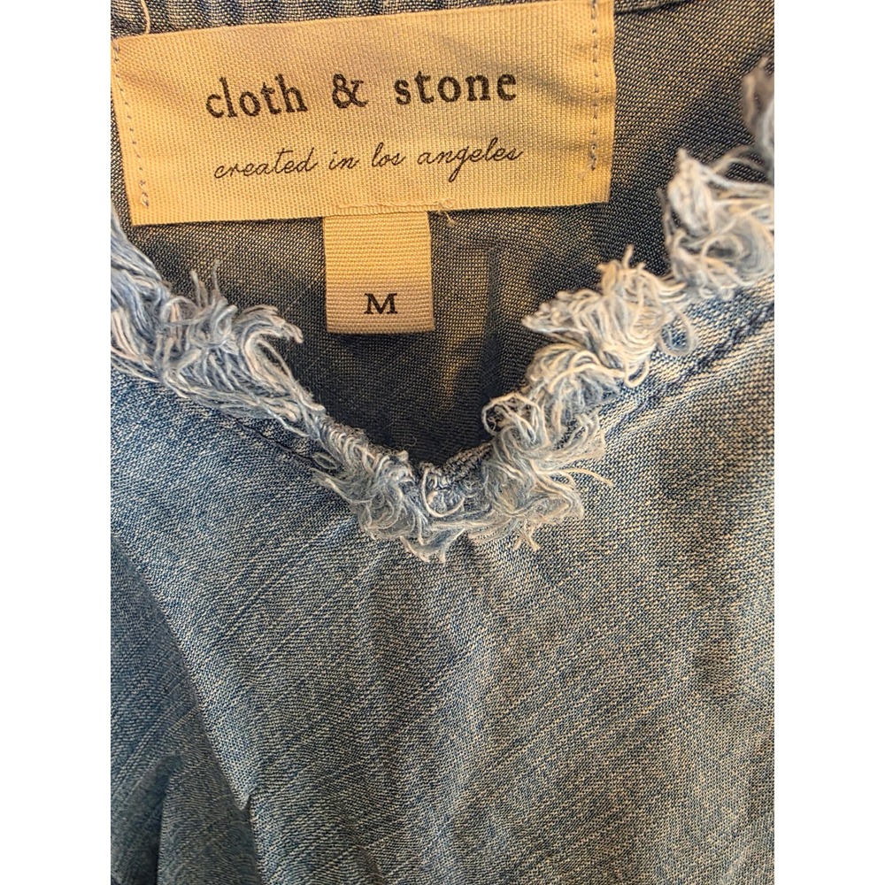 Cloth & Stone Blue Tencel Lyocell Frayed V-Neck Cami Tank Top Womens Medium - Picture 3 of 5